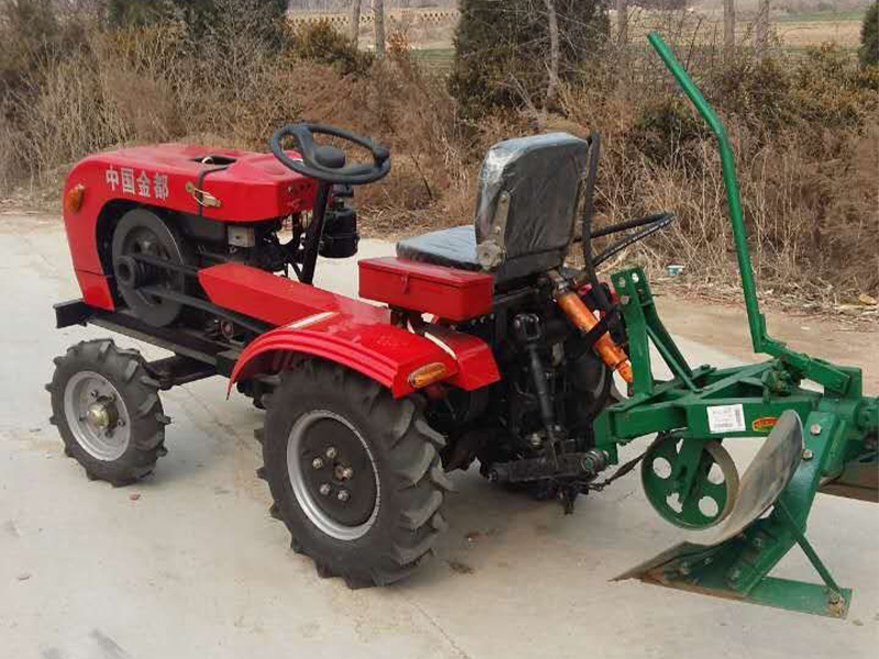 拖拉機牽引機倒車有什么技巧嗎？